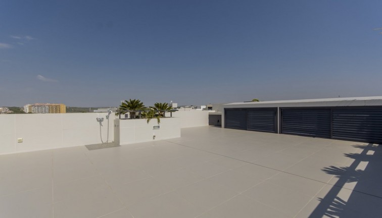 Obra nueva - Chalet - Orihuela Costa - Campoamor
