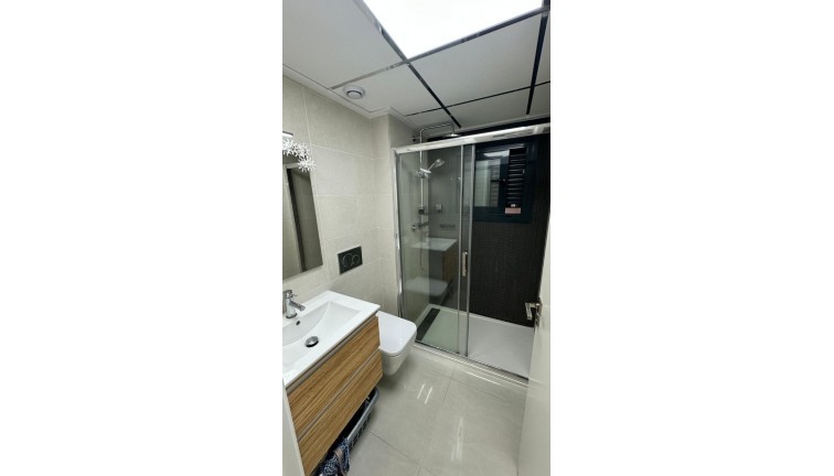 Reventa - Apartamento / piso - Torrevieja