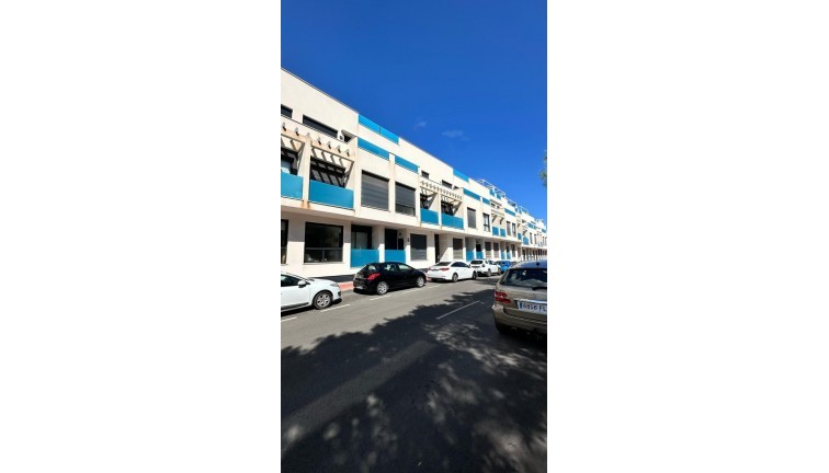 Reventa - Apartamento / piso - Torrevieja