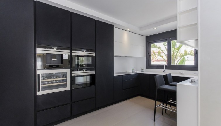 Obra nueva - Chalet - Orihuela Costa - Campoamor