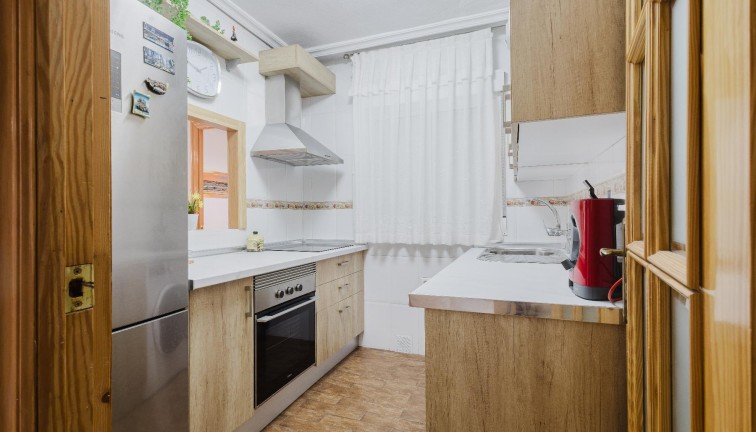 Jälleenmyynti - Asunto - Torrevieja - Acequion