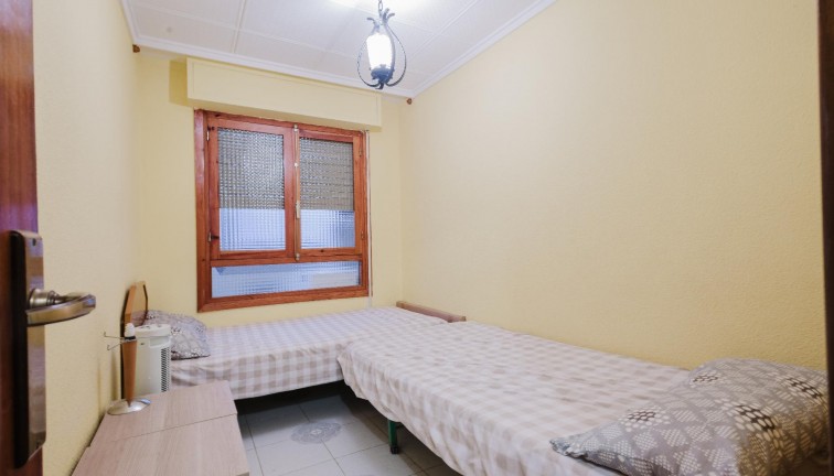 Jälleenmyynti - Asunto - Torrevieja - Acequion