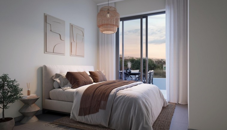 Uudistuotanto - Erillistalo - Torrevieja - Aguas Nuevas