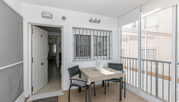 Resale - Chalet - La Marina