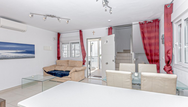 Resale - Chalet - La Marina