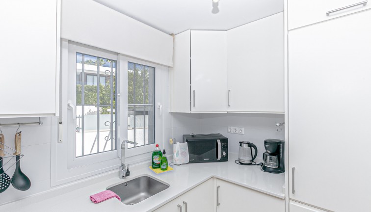 Resale - Chalet - La Marina