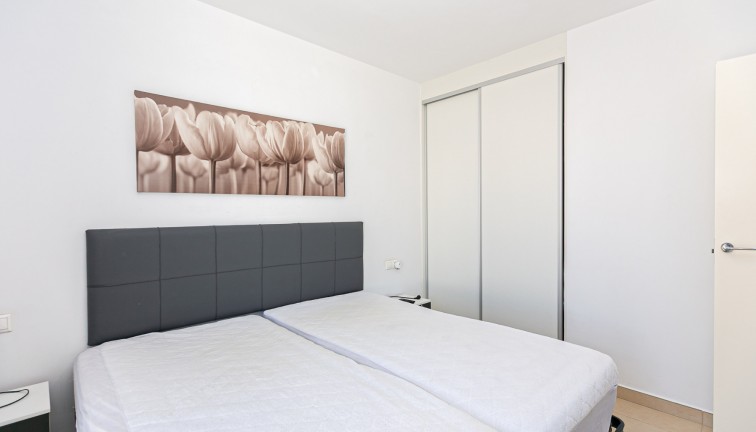 Resale - Chalet - La Marina