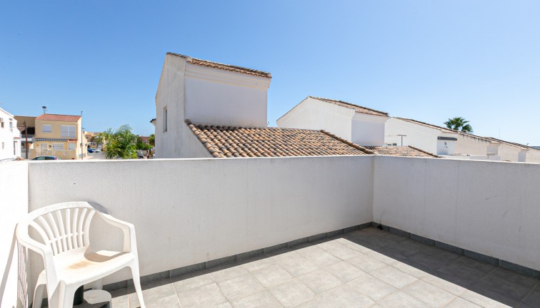 Resale - Chalet - La Marina