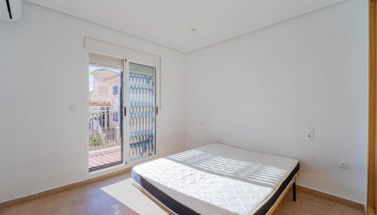 Jälleenmyynti - Paritalo/Rivitalo - Orihuela Costa - Los Altos