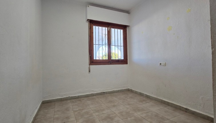 Jälleenmyynti - Erillistalo - Torrevieja - El chaparral