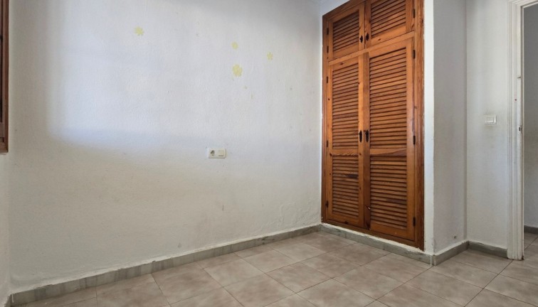 Jälleenmyynti - Erillistalo - Torrevieja - El chaparral