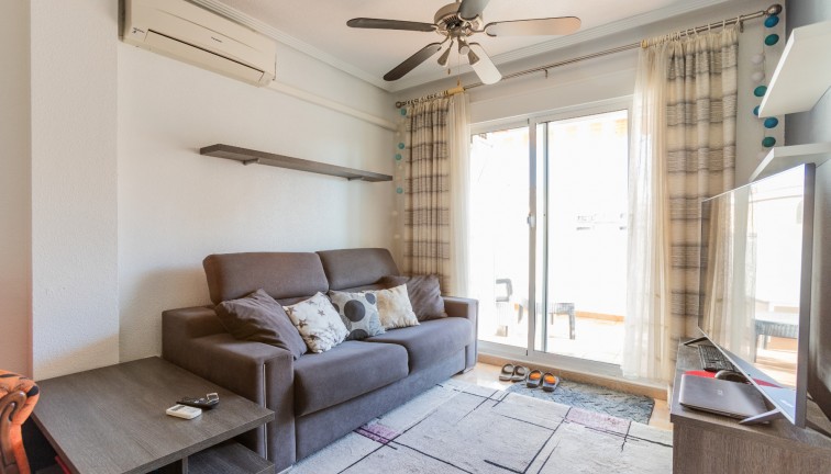 Jälleenmyynti - Asunto - Ylimmän kerroksen asunto - Torrevieja