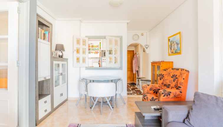 Jälleenmyynti - Asunto - Ylimmän kerroksen asunto - Torrevieja