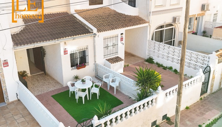Resale - Semi-Detached - Torrevieja - Nueva Torrevieja