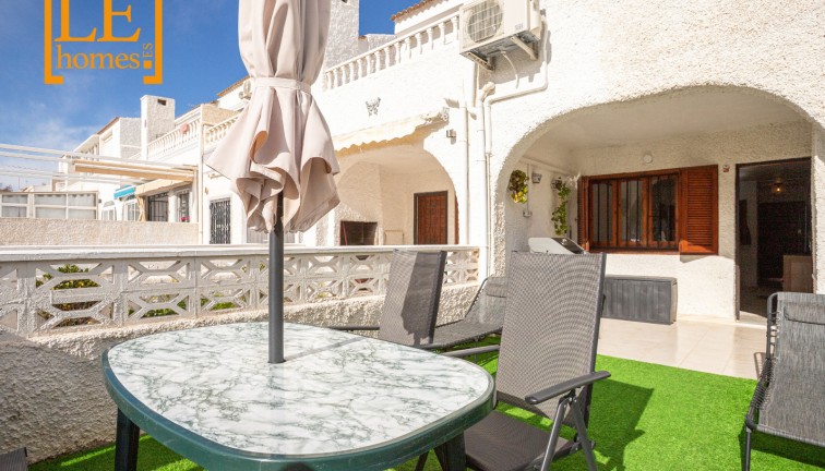 Resale - Semi-Detached - Torrevieja - Nueva Torrevieja