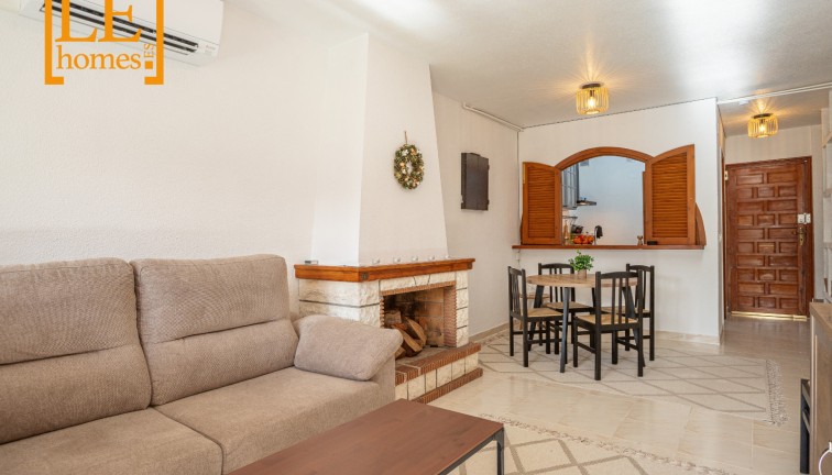 Resale - Semi-Detached - Torrevieja - Nueva Torrevieja