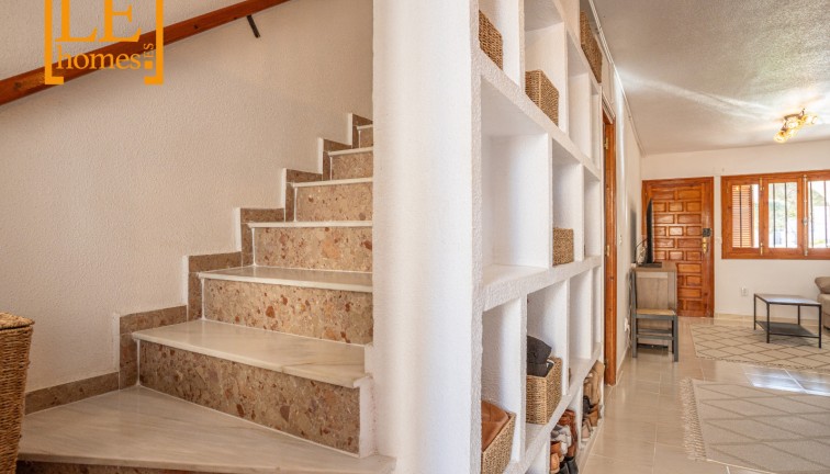 Resale - Semi-Detached - Torrevieja - Nueva Torrevieja