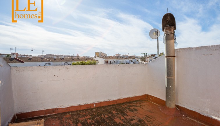 Resale - Semi-Detached - Torrevieja - Nueva Torrevieja