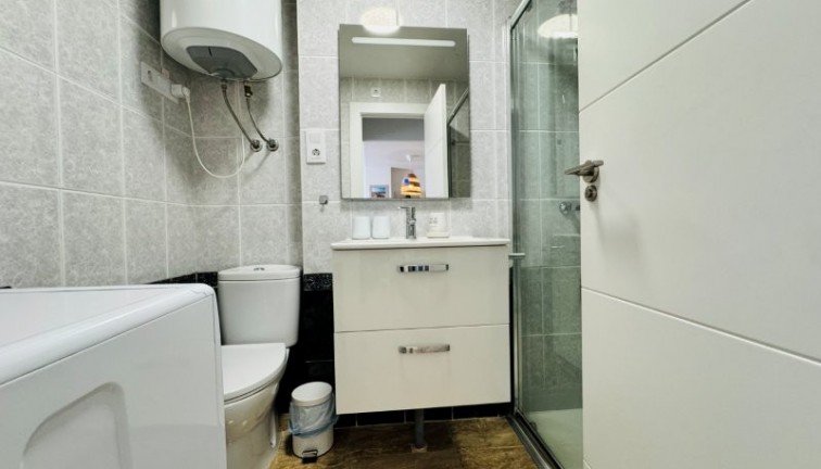 Jälleenmyynti - Asunto - La Mata - LA MATA