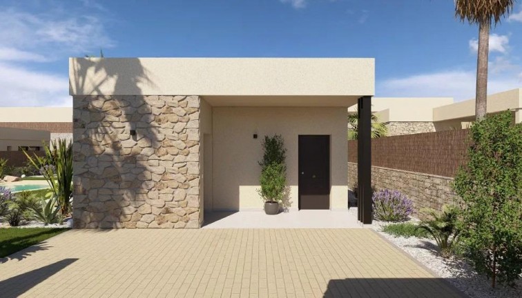 Uudistuotanto - Erillistalo - Banos y Mendigo - Altaona Golf