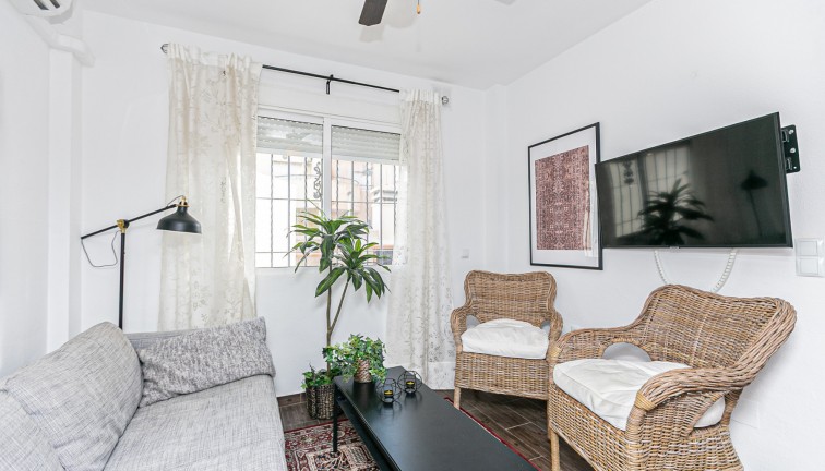 Jälleenmyynti - Paritalo/Rivitalo - Torrevieja - Torretas