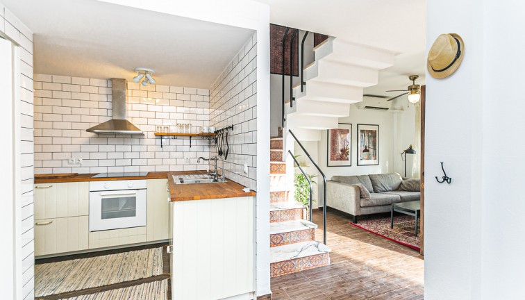 Jälleenmyynti - Paritalo/Rivitalo - Torrevieja - Torretas