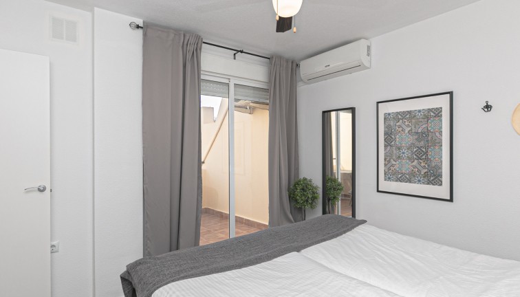 Jälleenmyynti - Paritalo/Rivitalo - Torrevieja - Torretas