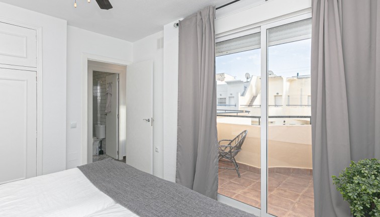 Jälleenmyynti - Paritalo/Rivitalo - Torrevieja - Torretas