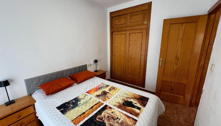Jälleenmyynti - Bungalow - Torrevieja - Torretas