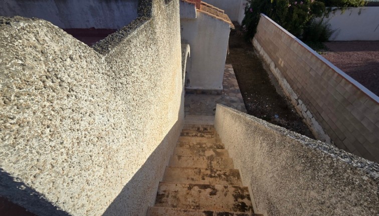 Jälleenmyynti - Erillistalo - Torrevieja - El chaparral