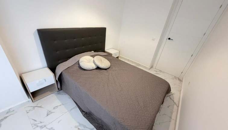 Jälleenmyynti - Asunto - Torrevieja - Playa del Cura