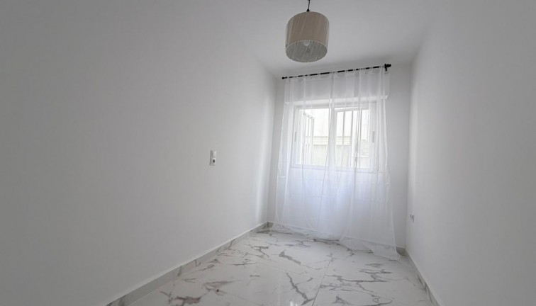 Jälleenmyynti - Asunto - Torrevieja - Playa del Cura