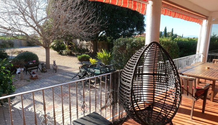 Reventa - Chalet - Orihuela