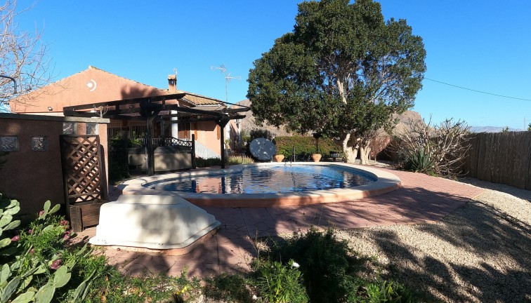 Reventa - Chalet - Orihuela