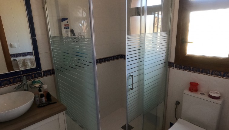 Jälleenmyynti - Erillistalo - Algorfa - La Finca Golf