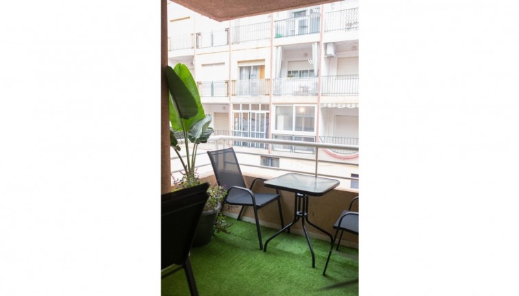 Resale - Apartment - Torrevieja