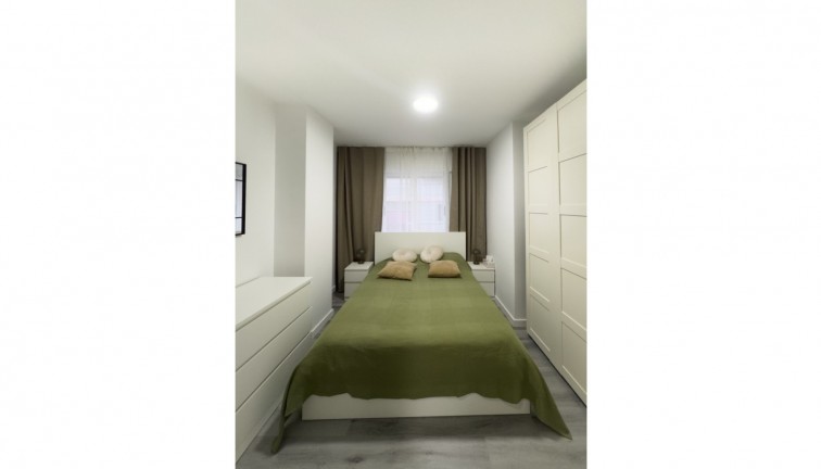 Resale - Apartment - Torrevieja