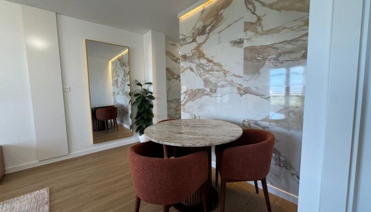 Jälleenmyynti - Asunto - Torrevieja - Punta Prima