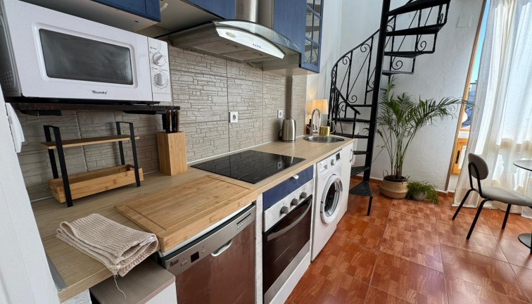 Jälleenmyynti - Bungalow - Torrevieja - Punta Prima