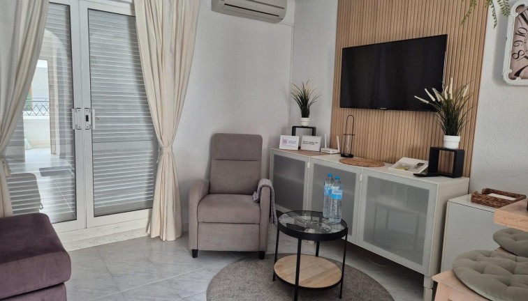 Jälleenmyynti - Yksiö - Torrevieja - LA MATA