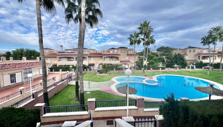 Reventa - Bungalow - Pilar de la Horadada