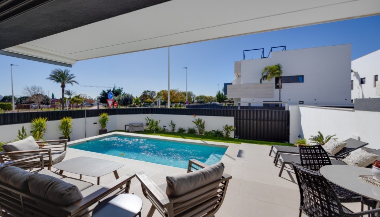 Återförsäljning - Bungalow - Pilar de la Horadada