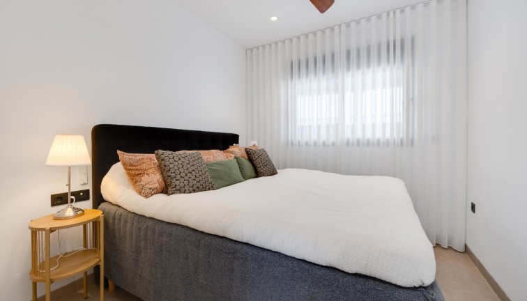 Återförsäljning - Bungalow - Pilar de la Horadada