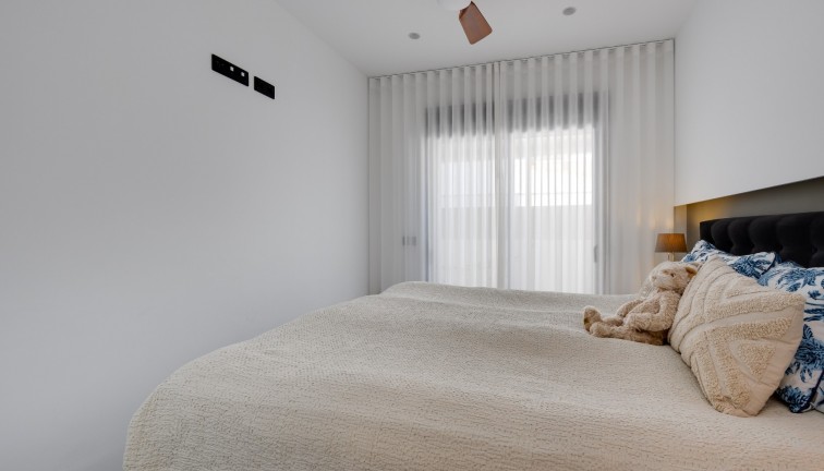 Återförsäljning - Bungalow - Pilar de la Horadada