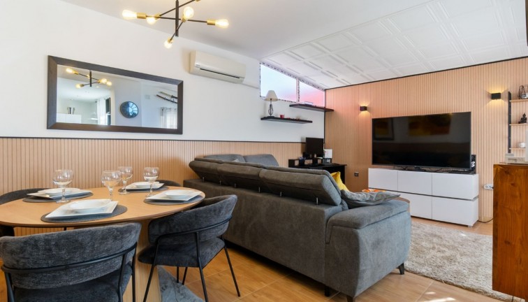 Jälleenmyynti - Paritalo/Rivitalo - Orihuela Costa - Villamartín