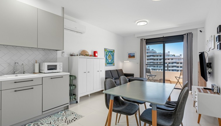 Reventa - Apartamento / piso - San Miguel de Salinas