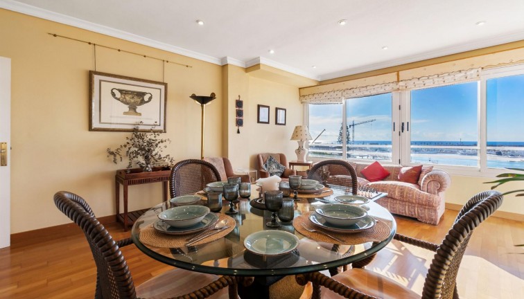 Resale - Apartment - Torrevieja