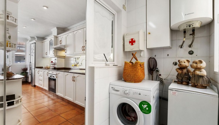 Resale - Apartment - Torrevieja