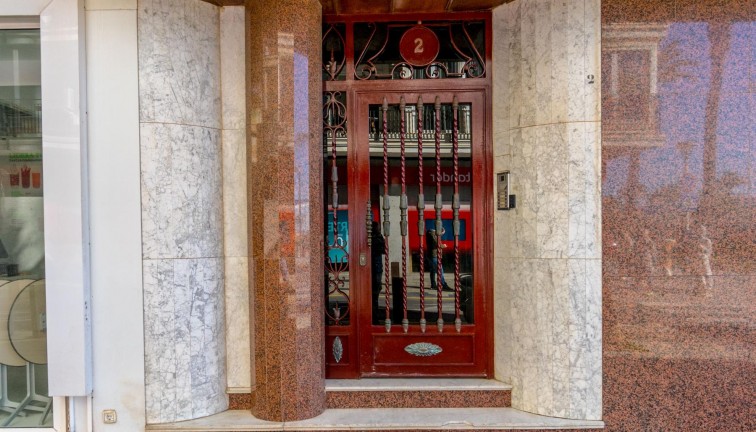 Resale - Apartment - Torrevieja