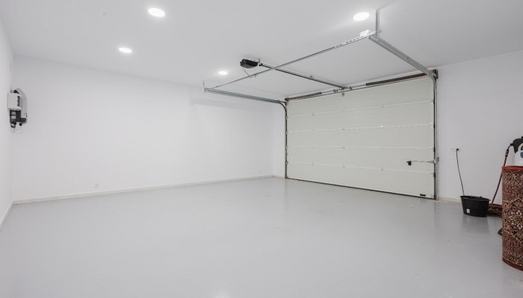 Jälleenmyynti - Erillistalo - Orihuela Costa - Las Colinas